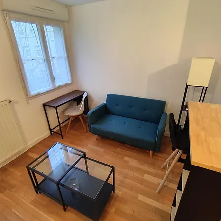 Appartement Chaville アパート *