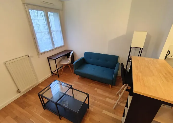 Appartement Chaville アパート *